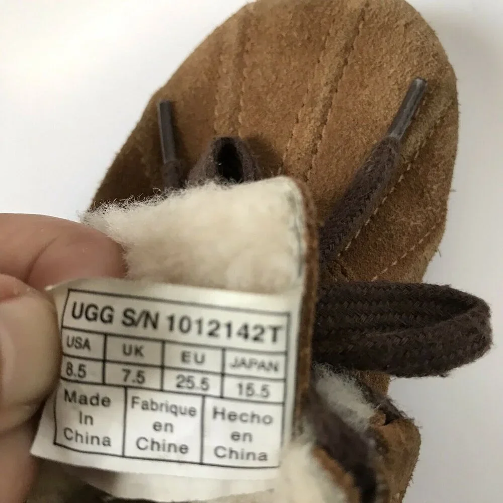 UGG Toddler Kids Chestnut Suede Shearling Lined‎ Duck Boots 1012142T Size 8.5